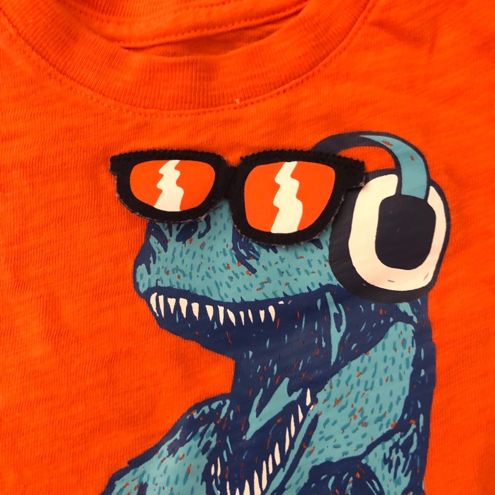 Interactive Tee 🦖 - Picture 3 of 5